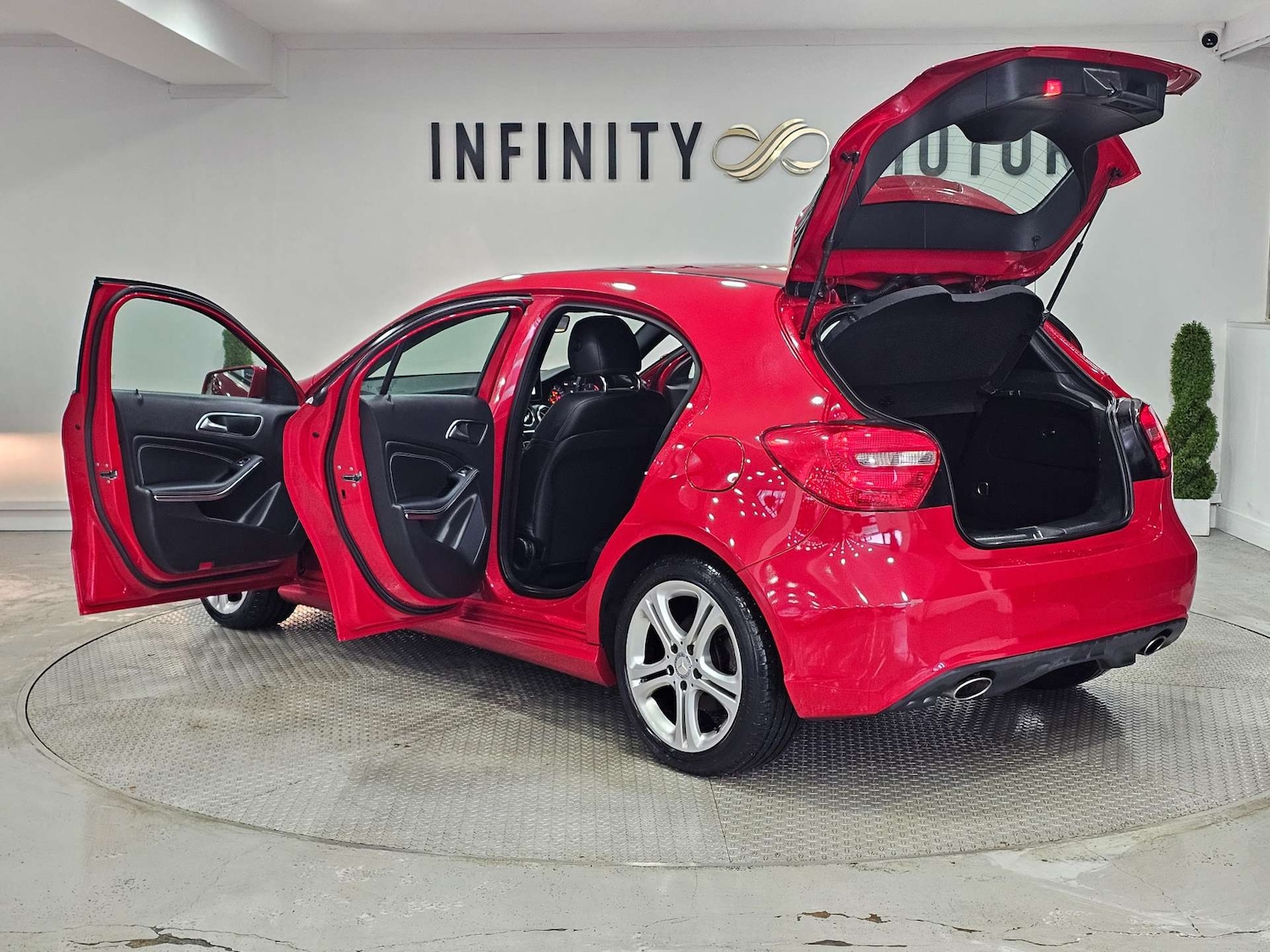 Used Mercedes-Benz A-Class 2015 for sale - 76972442: Photo 45