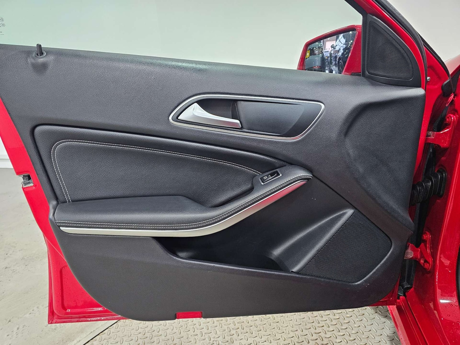 Used Mercedes-Benz A-Class 2015 for sale - 76972442: Photo 85