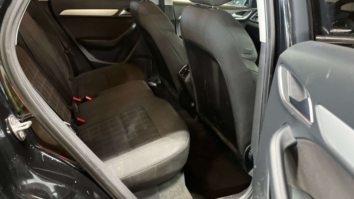 Used Audi Q3 2017 for sale - 77903037: Photo 11