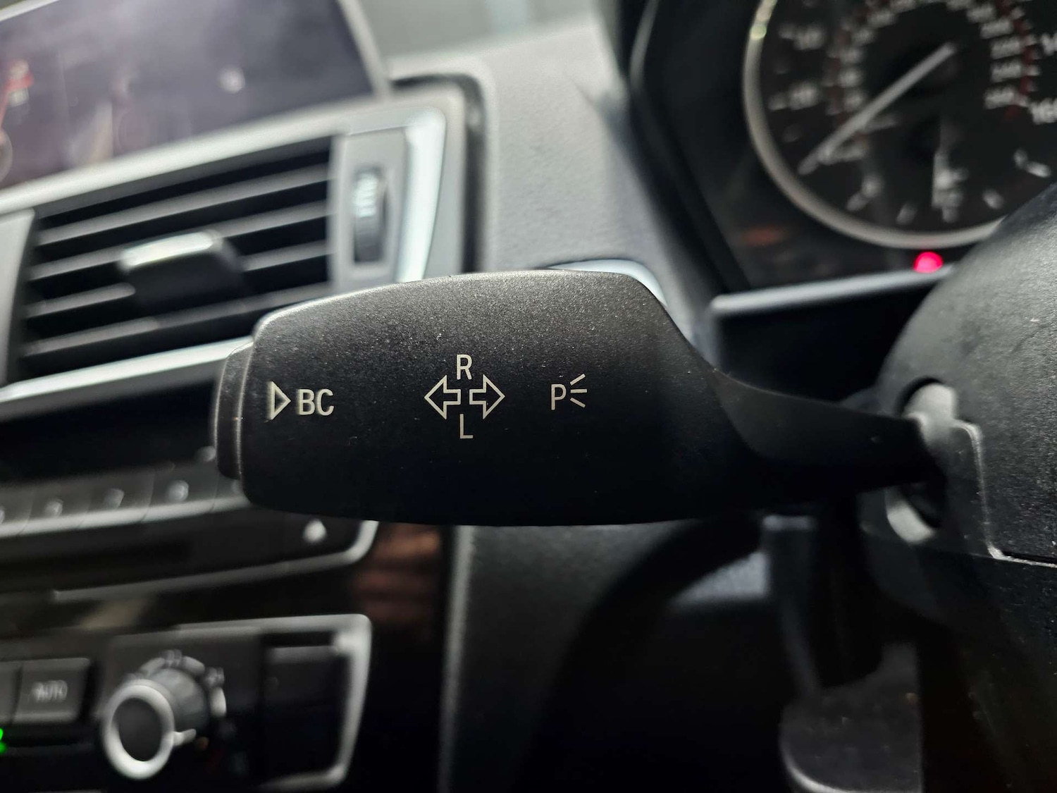 Used BMW 1 Series 2016 for sale - 77477840: Photo 30