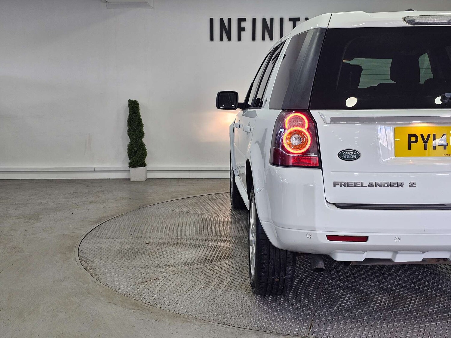 Used Land Rover Freelander 2014 for sale - 77762384: Photo 29