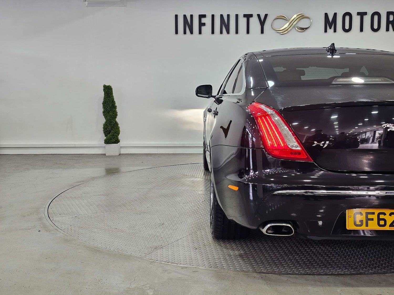 Used Jaguar XJ 2013 for sale - 76972354: Photo 20