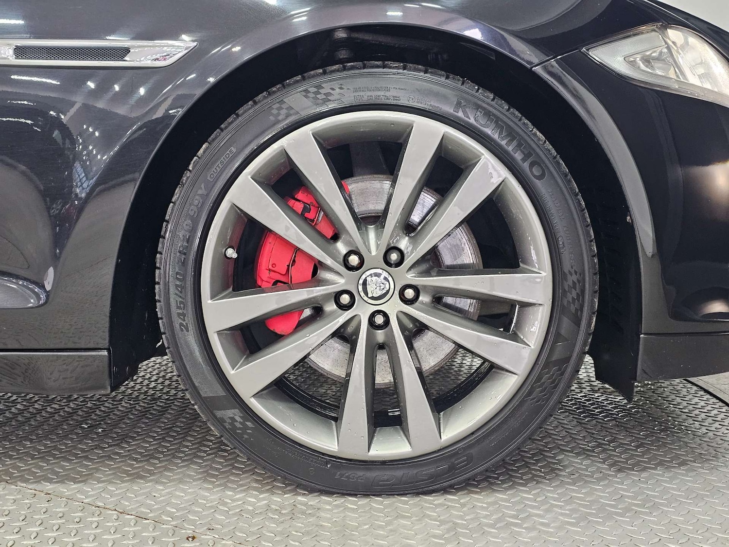 Used Jaguar XJ 2013 for sale - 76972354: Photo 37