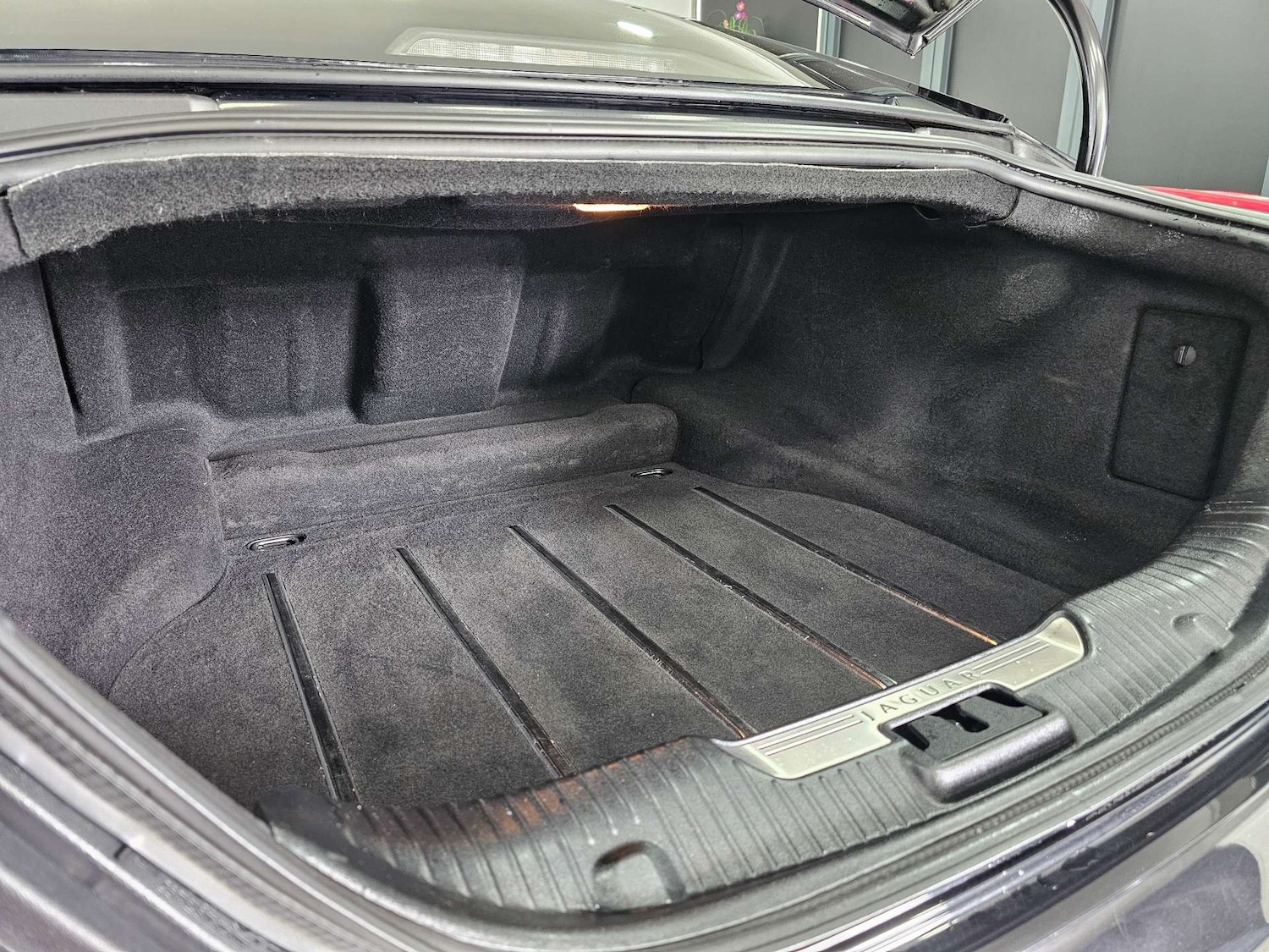 Used Jaguar XJ 2013 for sale - 76972354: Photo 67