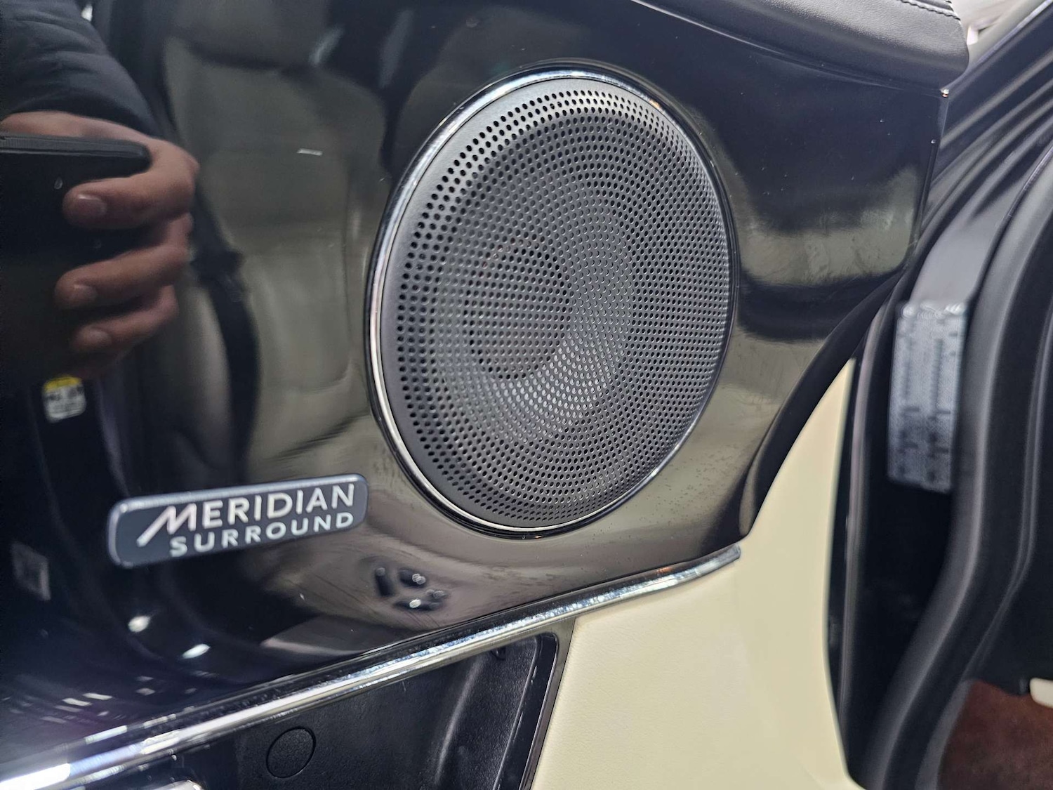 Used Jaguar XJ 2013 for sale - 76972354: Photo 75