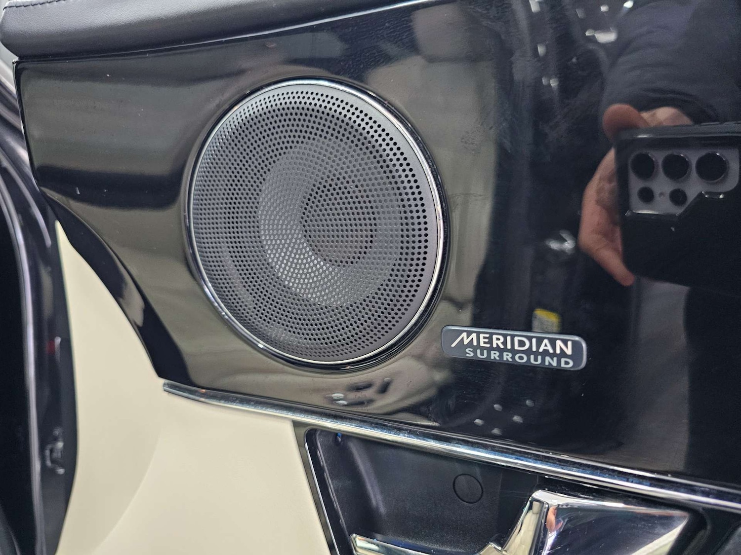 Used Jaguar XJ 2013 for sale - 76972354: Photo 81