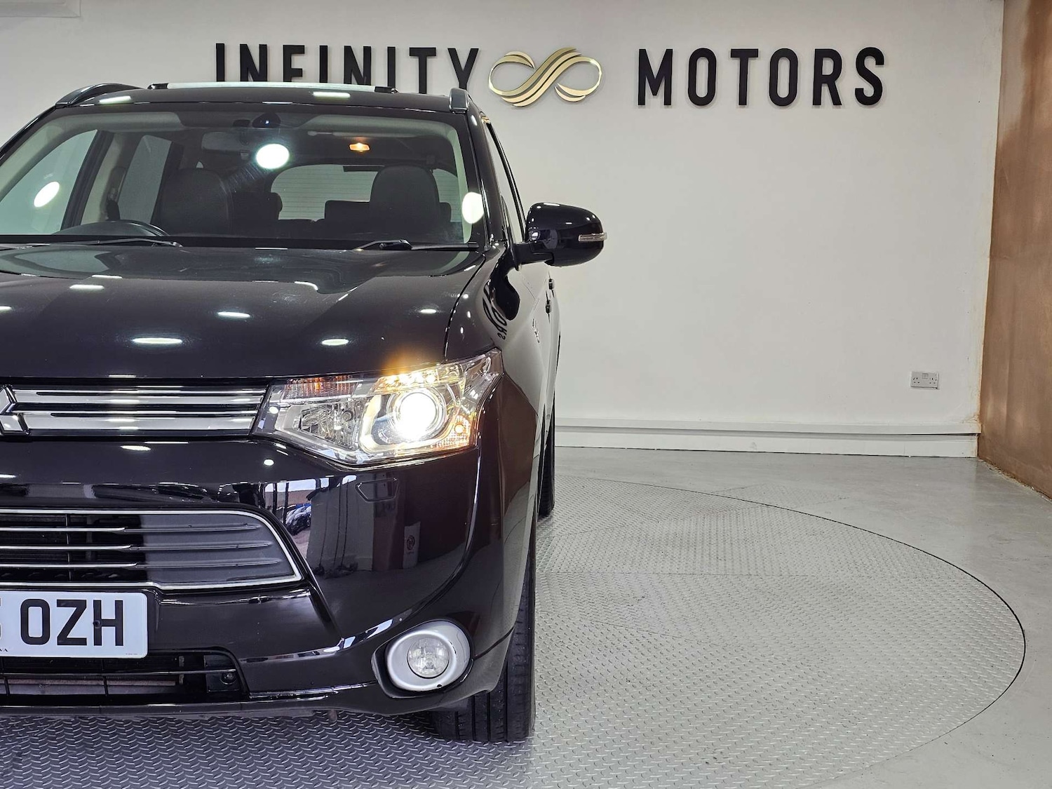 Used Mitsubishi Outlander 2015 for sale - 78218985: Photo 11
