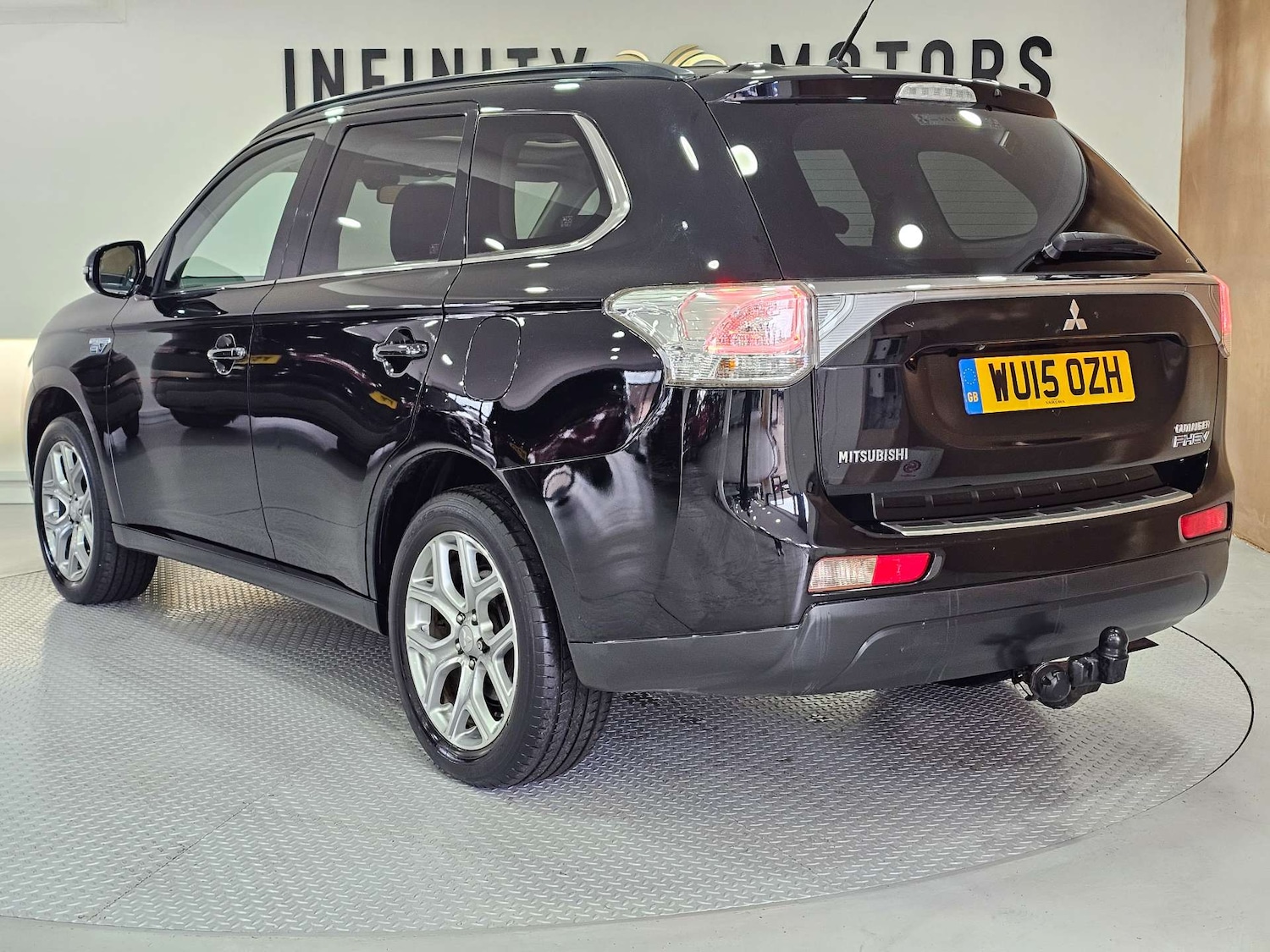 Used Mitsubishi Outlander 2015 for sale - 78218985: Photo 25