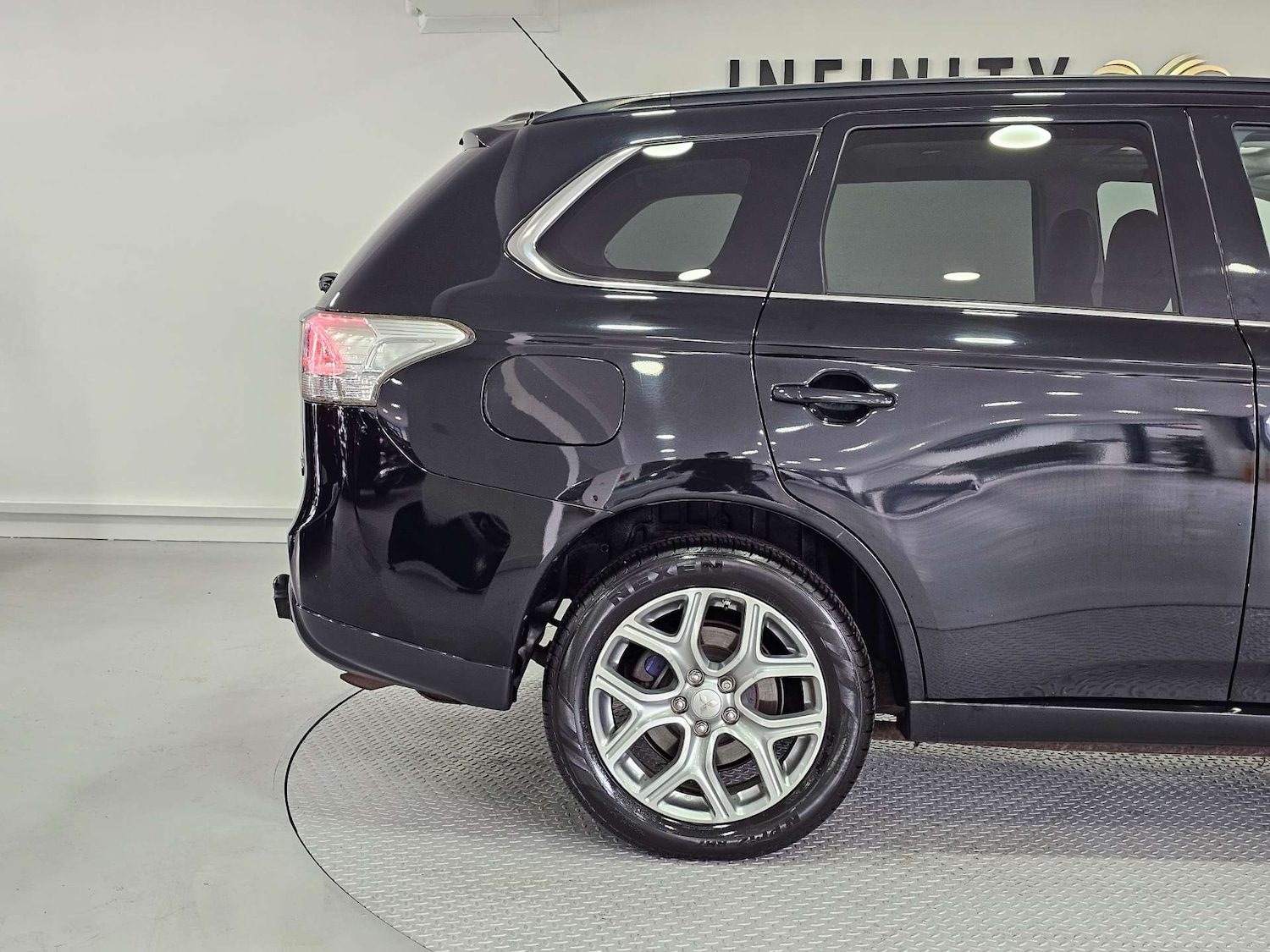 Used Mitsubishi Outlander 2015 for sale - 78218985: Photo 33