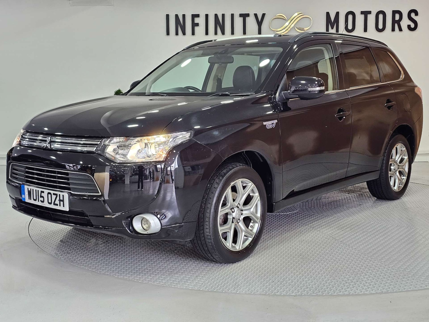 Used Mitsubishi Outlander 2015 for sale - 78218985: Photo 4