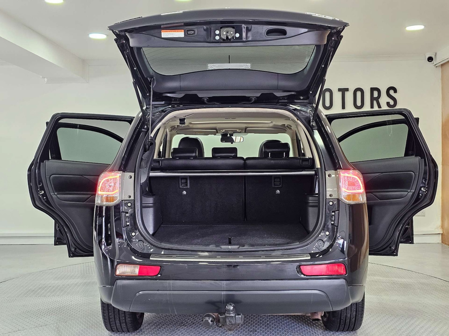 Used Mitsubishi Outlander 2015 for sale - 78218985: Photo 43