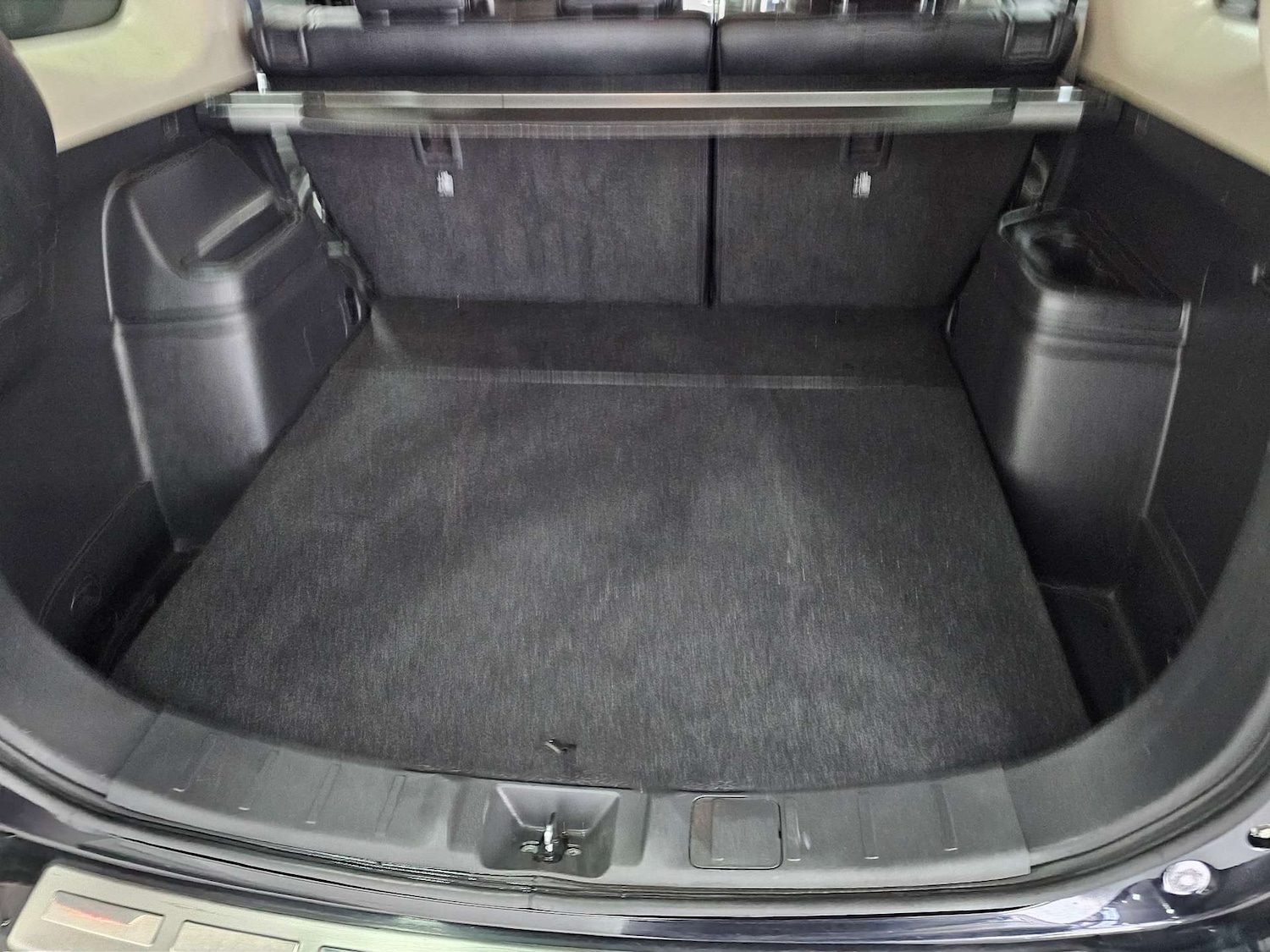 Used Mitsubishi Outlander 2015 for sale - 78218985: Photo 46