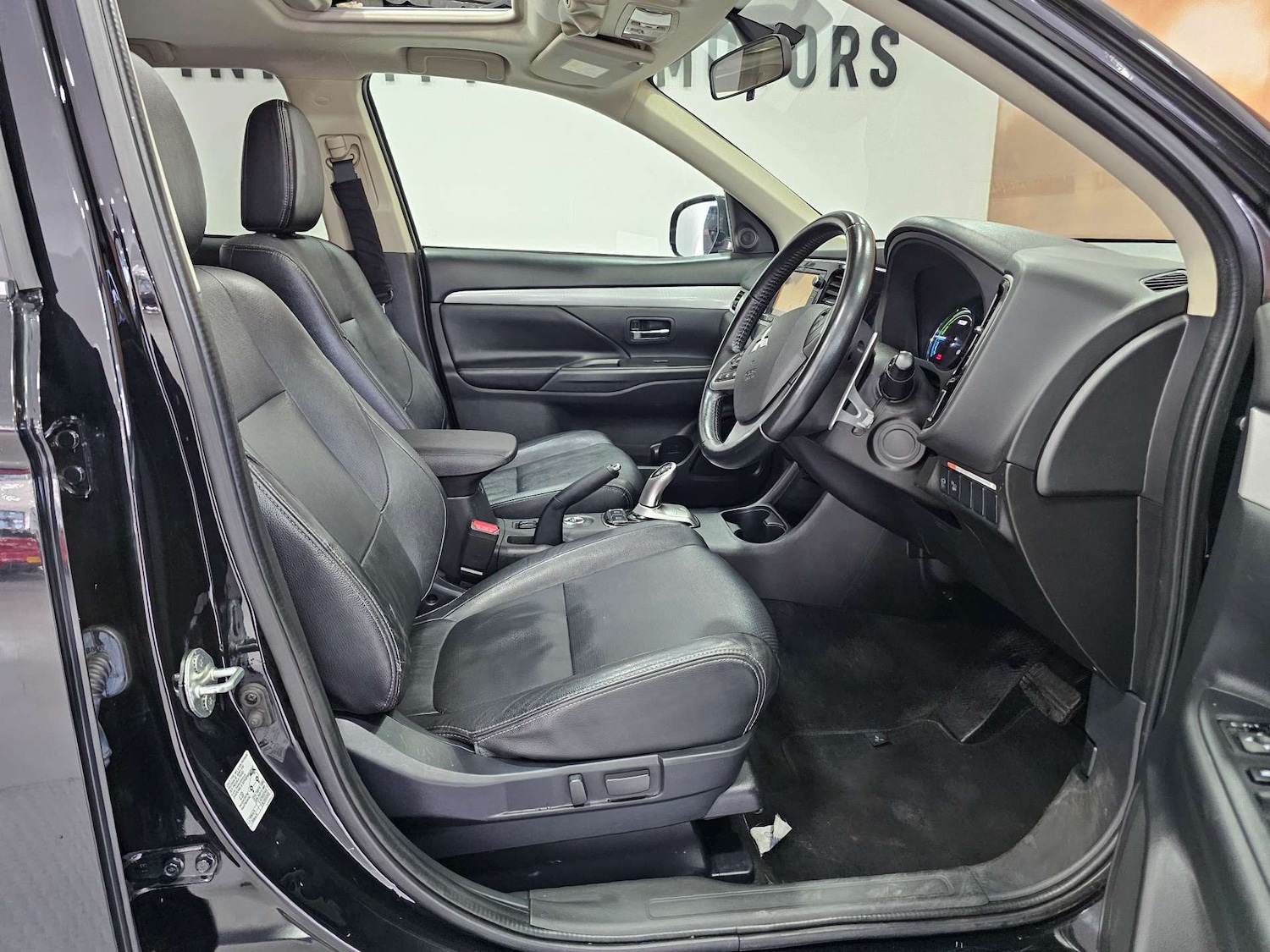 Used Mitsubishi Outlander 2015 for sale - 78218985: Photo 5