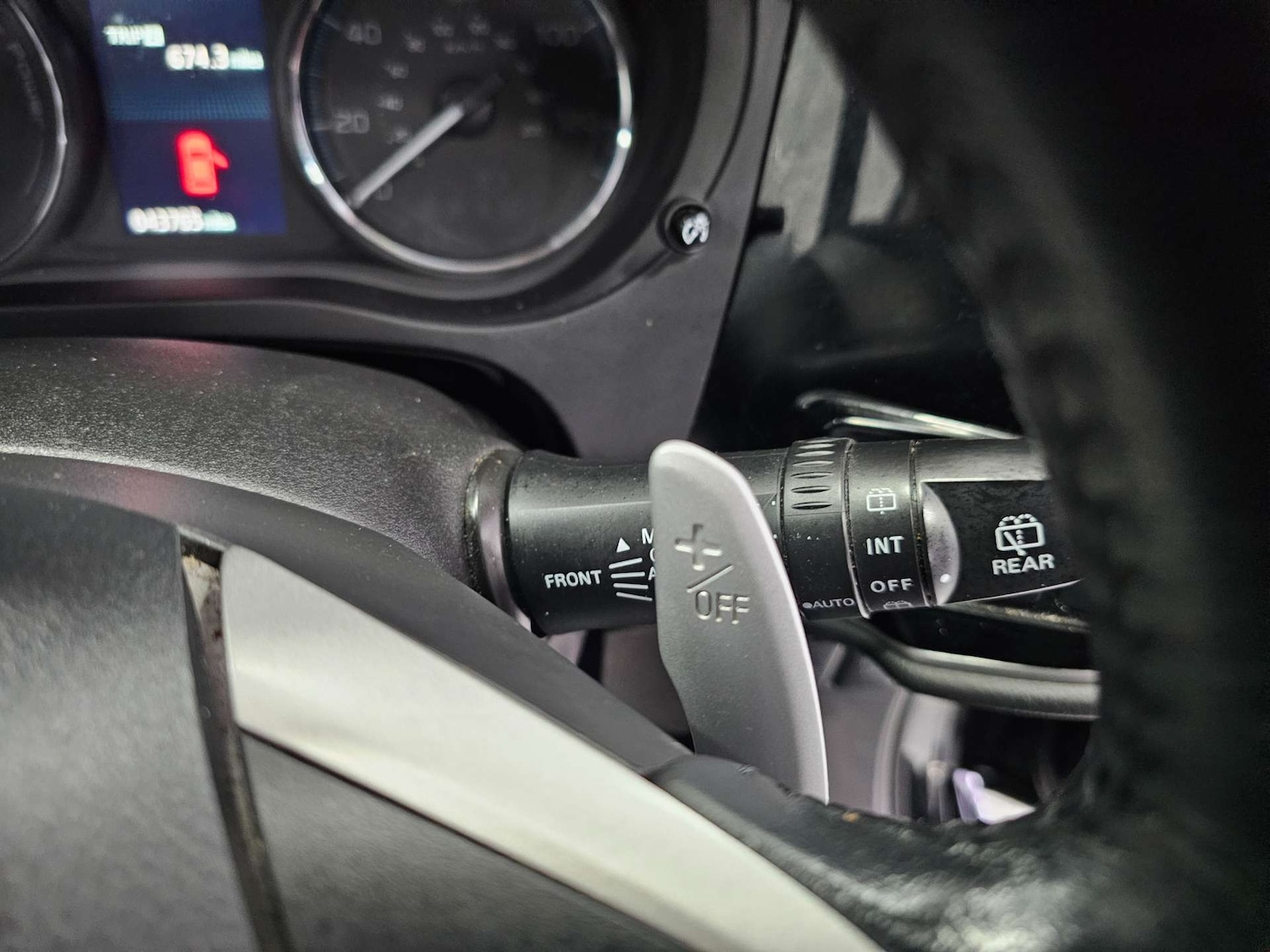 Used Mitsubishi Outlander 2015 for sale - 78218985: Photo 52