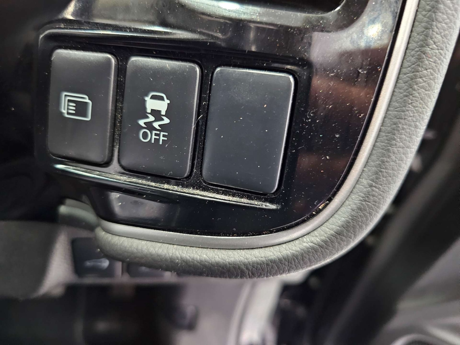 Used Mitsubishi Outlander 2015 for sale - 78218985: Photo 53