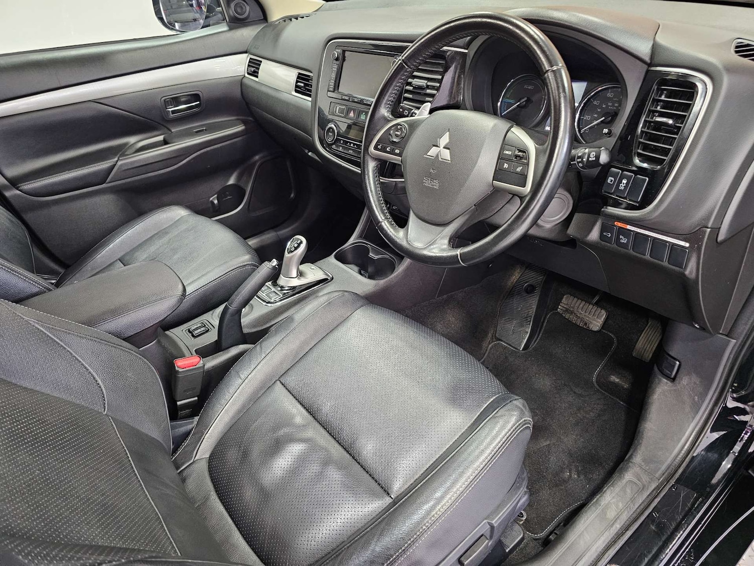 Used Mitsubishi Outlander 2015 for sale - 78218985: Photo 7