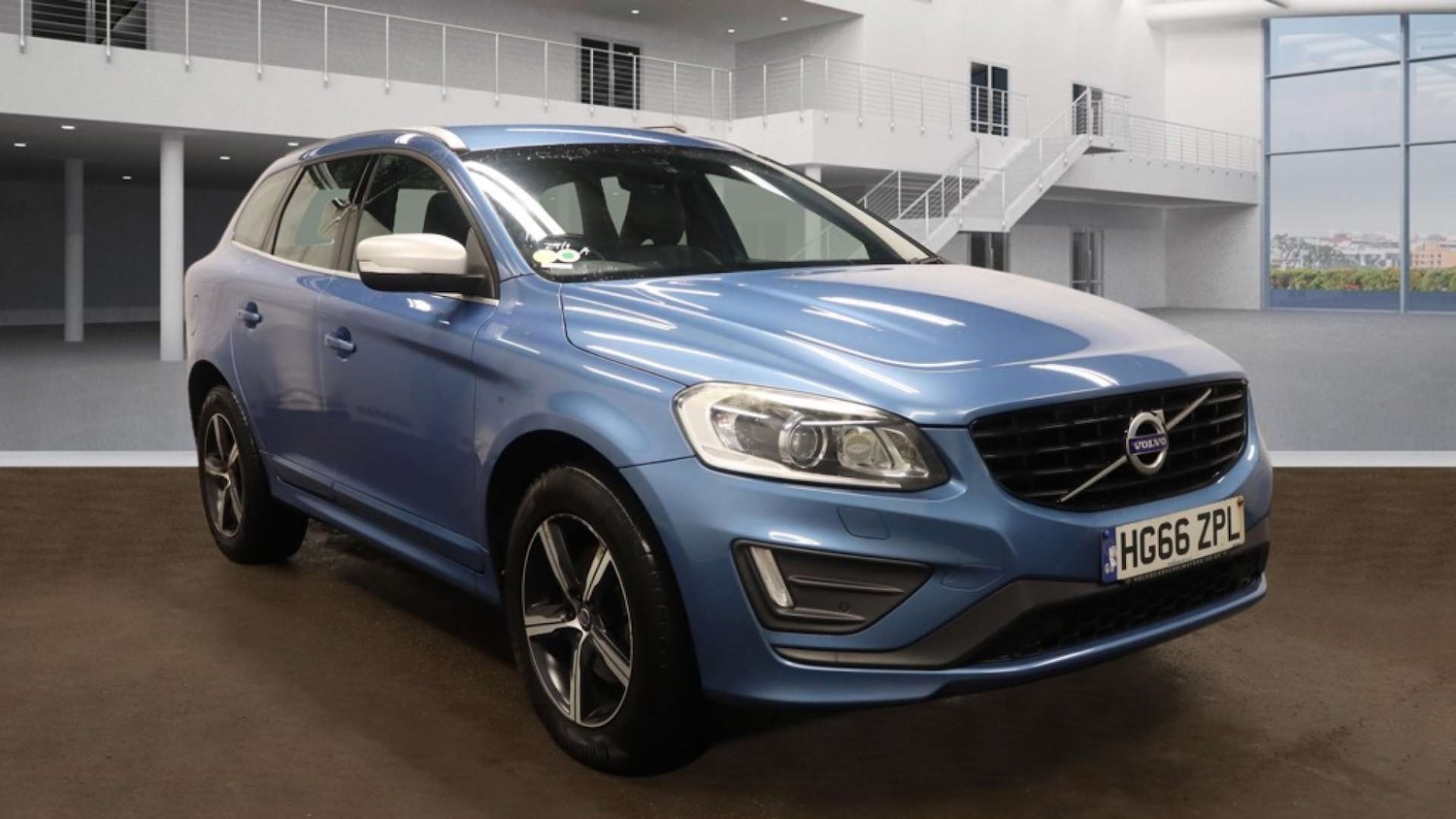 Used Volvo XC60 2017 for sale - 77398505: Photo 1
