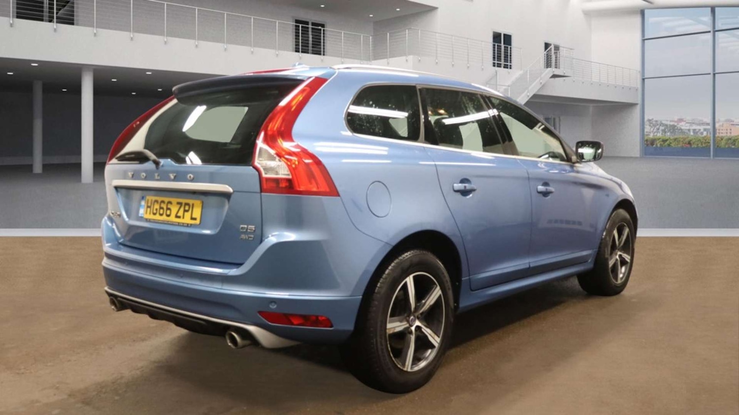 Used Volvo XC60 2017 for sale - 77398505: Photo 5