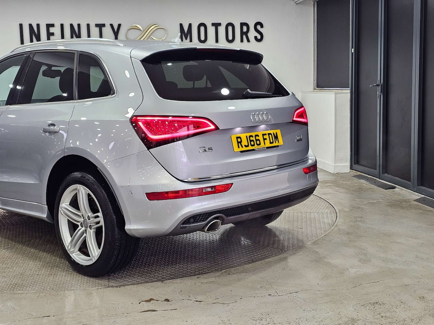 Used Audi Q5 2016 for sale - 77408928: Photo 23