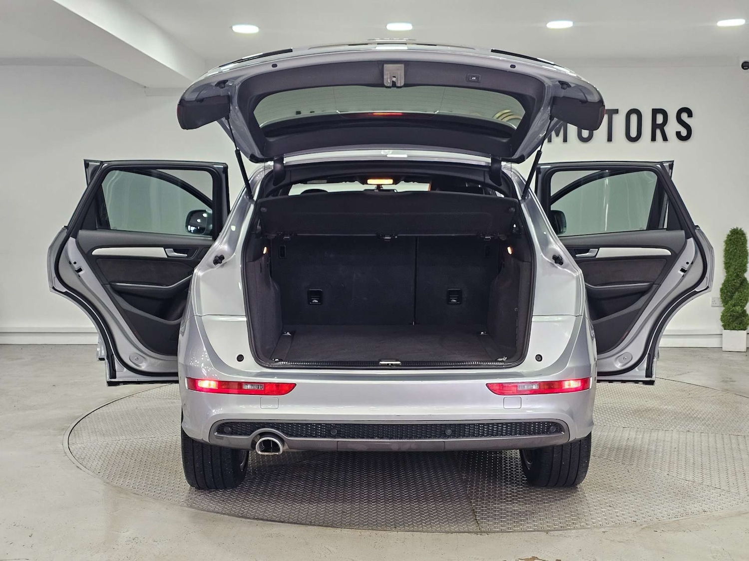 Used Audi Q5 2016 for sale - 77408928: Photo 39