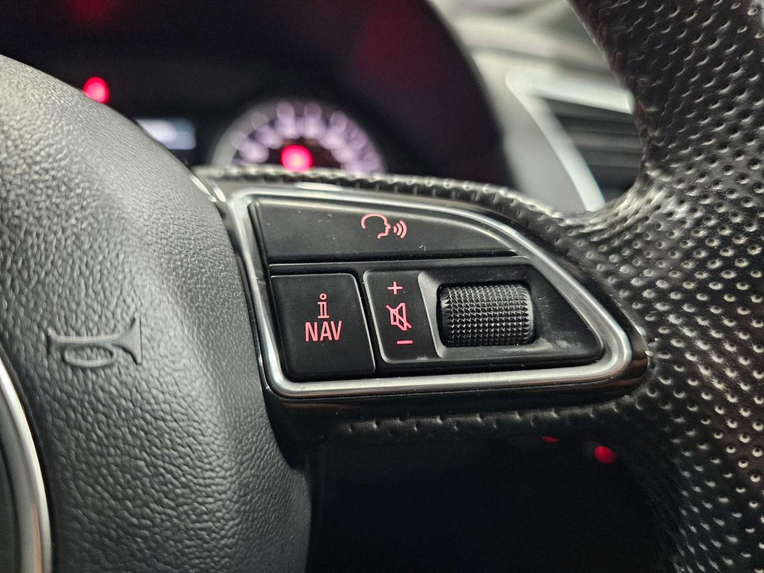 Used Audi Q5 2016 for sale - 77408928: Photo 50