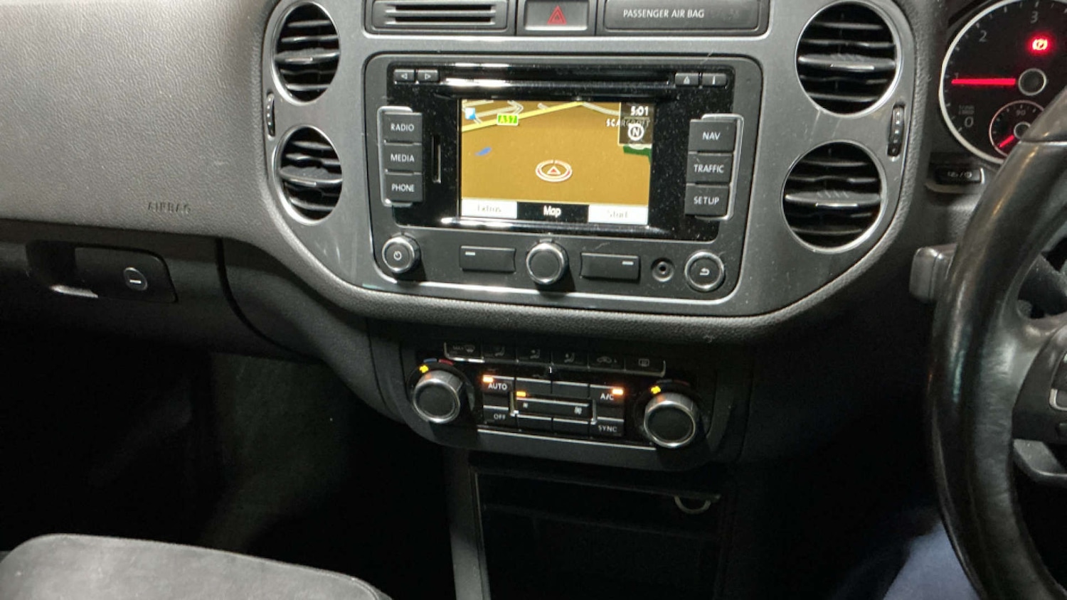 Used Volkswagen Tiguan 2014 for sale - 77805498: Photo 14