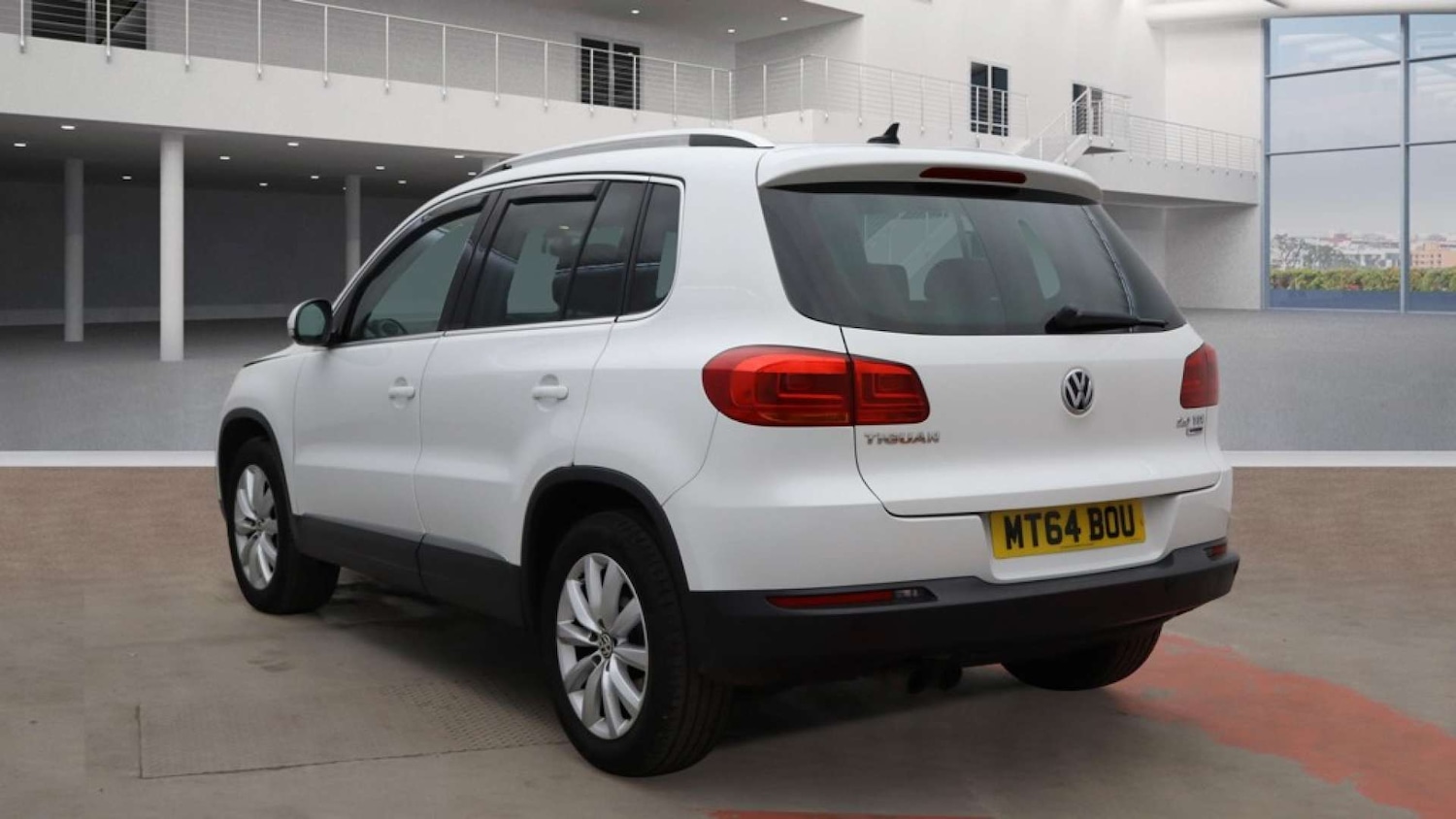 Used Volkswagen Tiguan 2014 for sale - 77805498: Photo 4