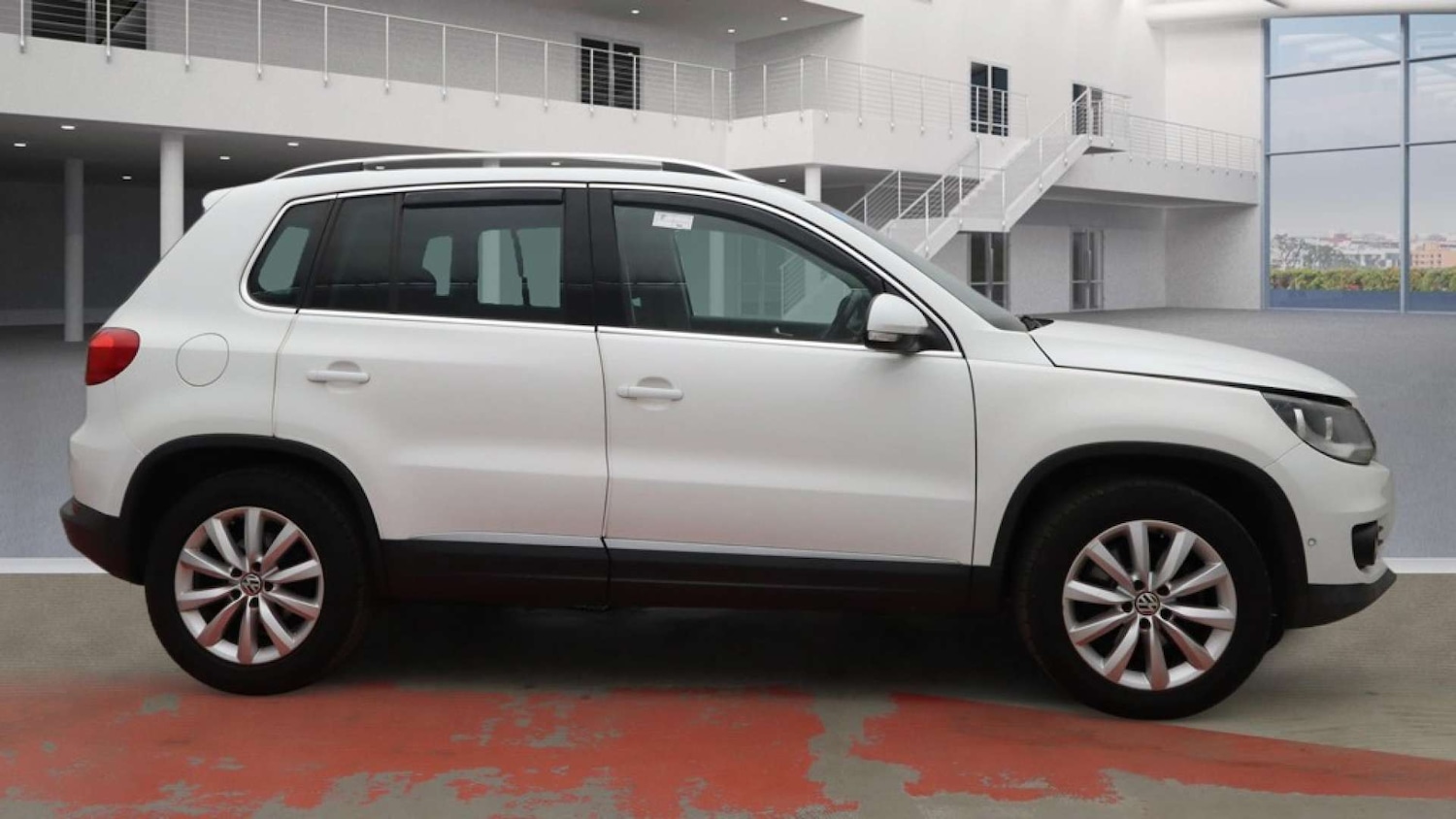 Used Volkswagen Tiguan 2014 for sale - 77805498: Photo 7