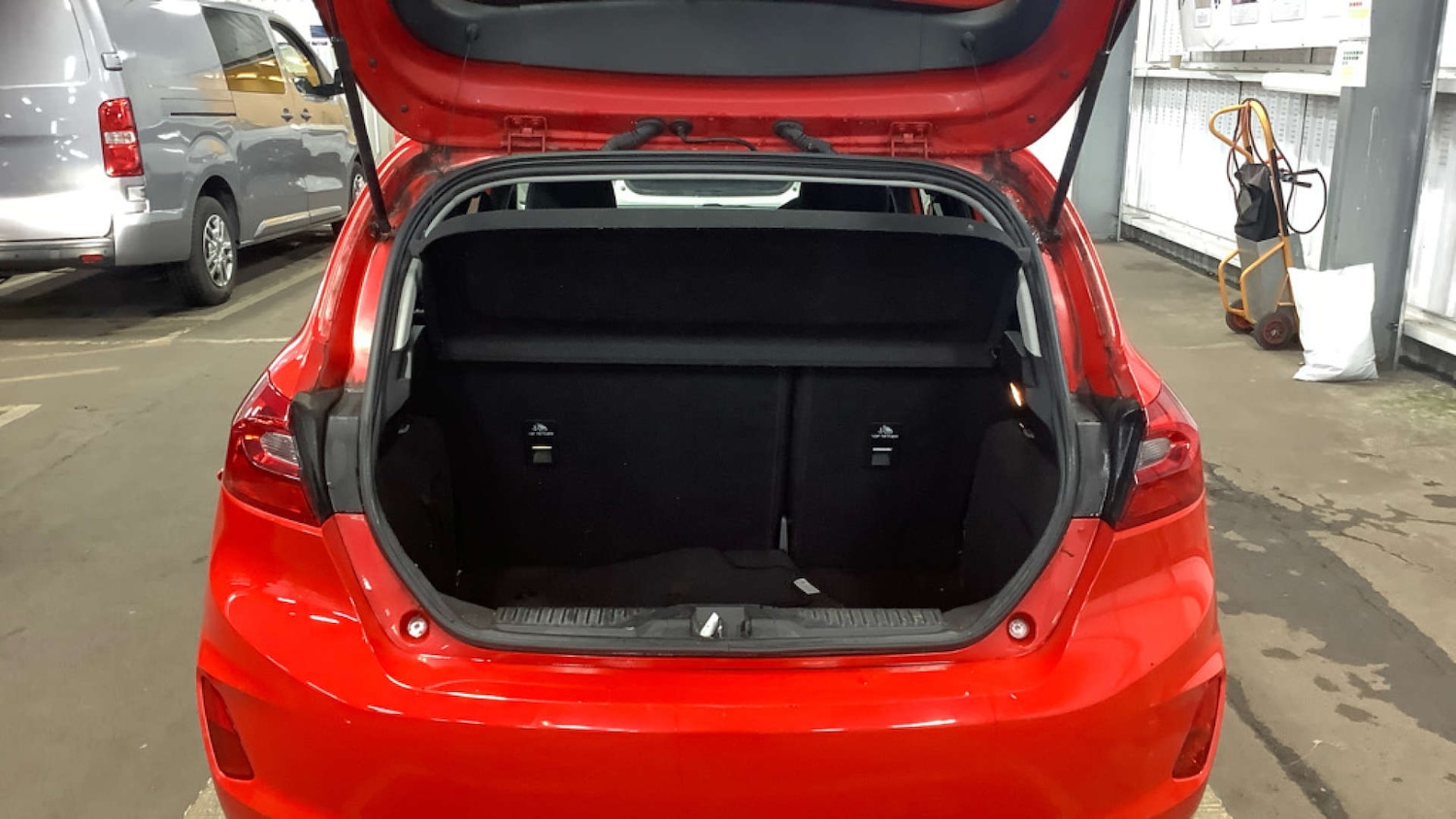 Used Ford Fiesta 2018 for sale - 77080221: Photo 9