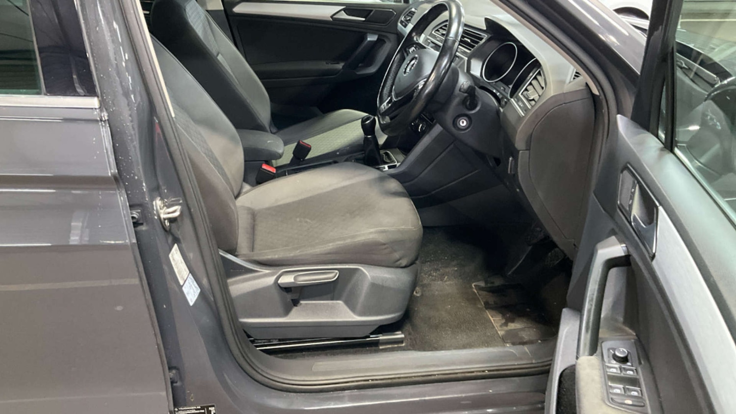 Used Volkswagen Tiguan 2017 for sale - 77139222: Photo 12