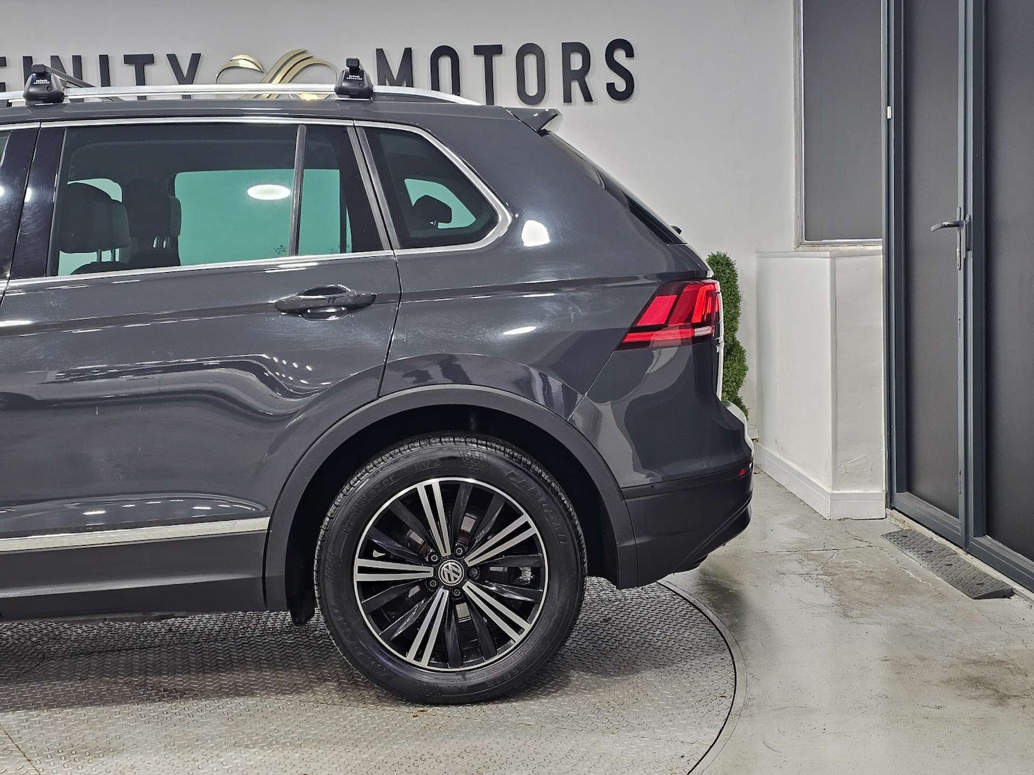 Used Volkswagen Tiguan 2017 for sale - 77139222: Photo 21