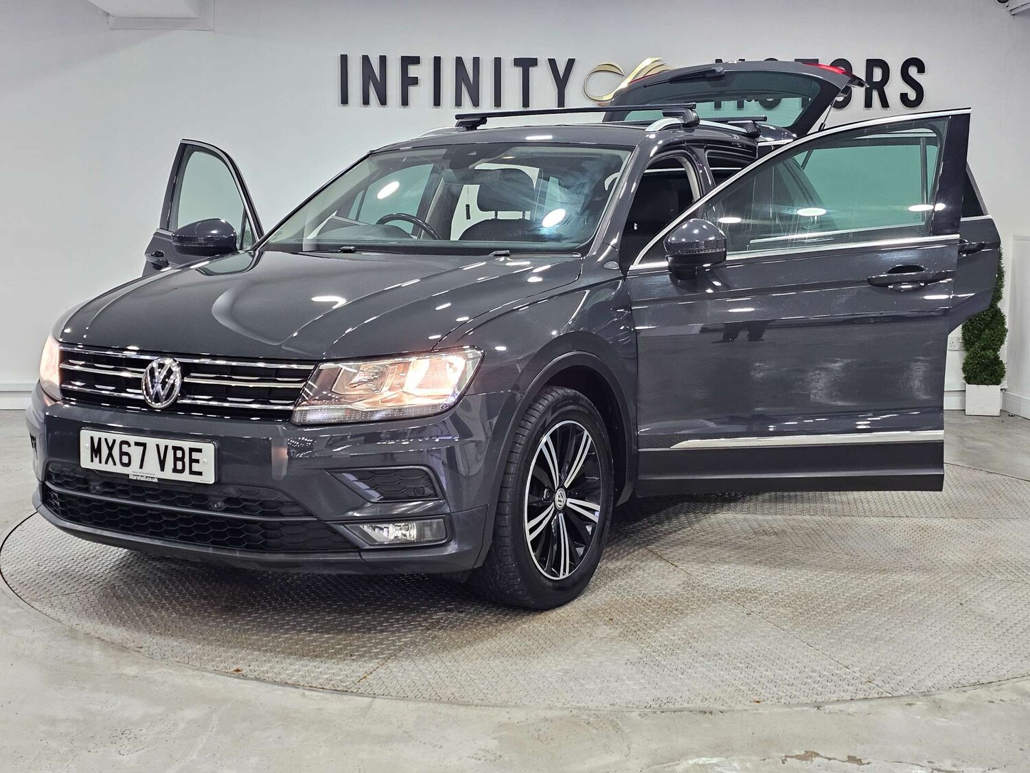 Used Volkswagen Tiguan 2017 for sale - 77139222: Photo 45