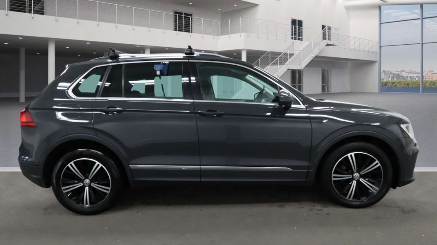 Used Volkswagen Tiguan 2017 for sale - 77139222: Photo 7