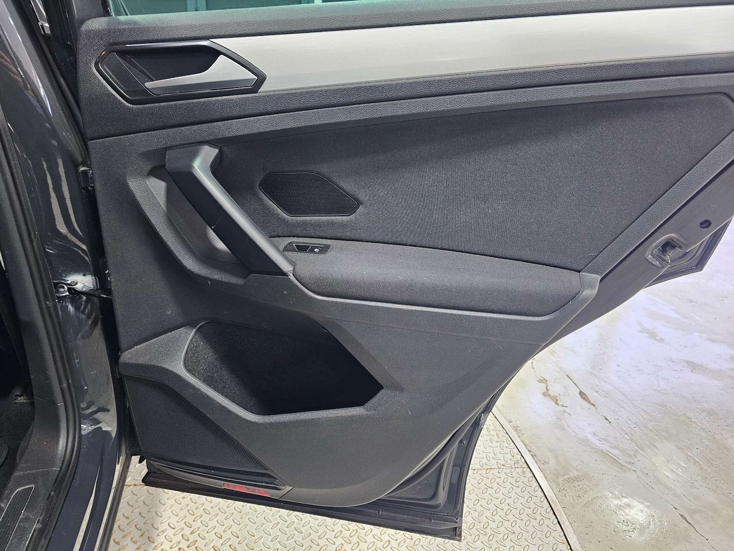 Used Volkswagen Tiguan 2017 for sale - 77139222: Photo 77