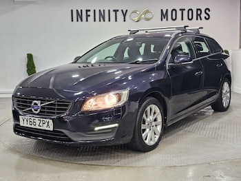 Used Volvo V60 2017 for sale - 76972428: Photo