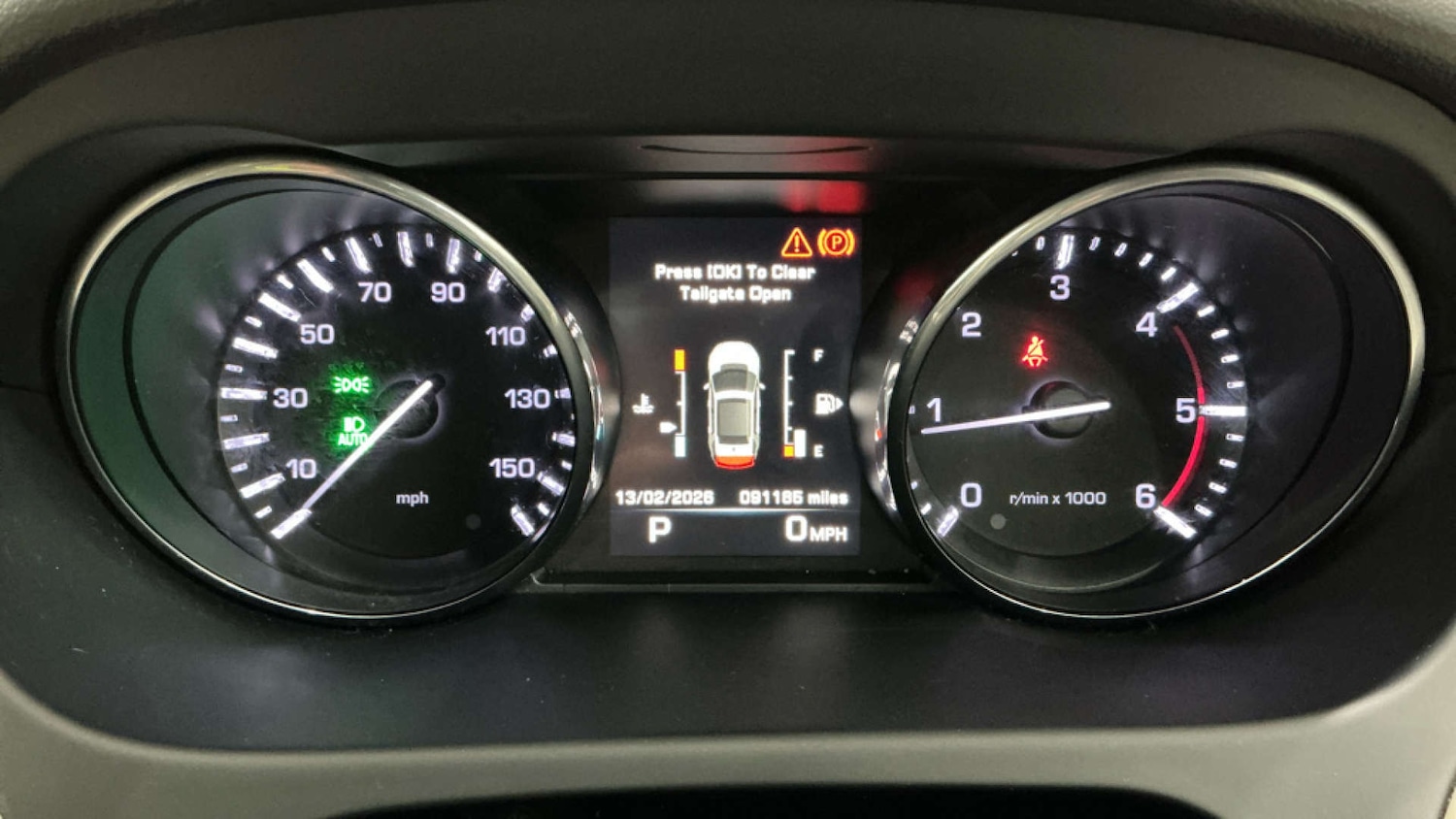 Used Land Rover Discovery Sport 2015 for sale - 77639610: Photo 13