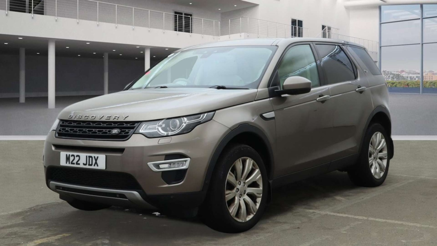Used Land Rover Discovery Sport 2015 for sale - 77639610: Photo 3