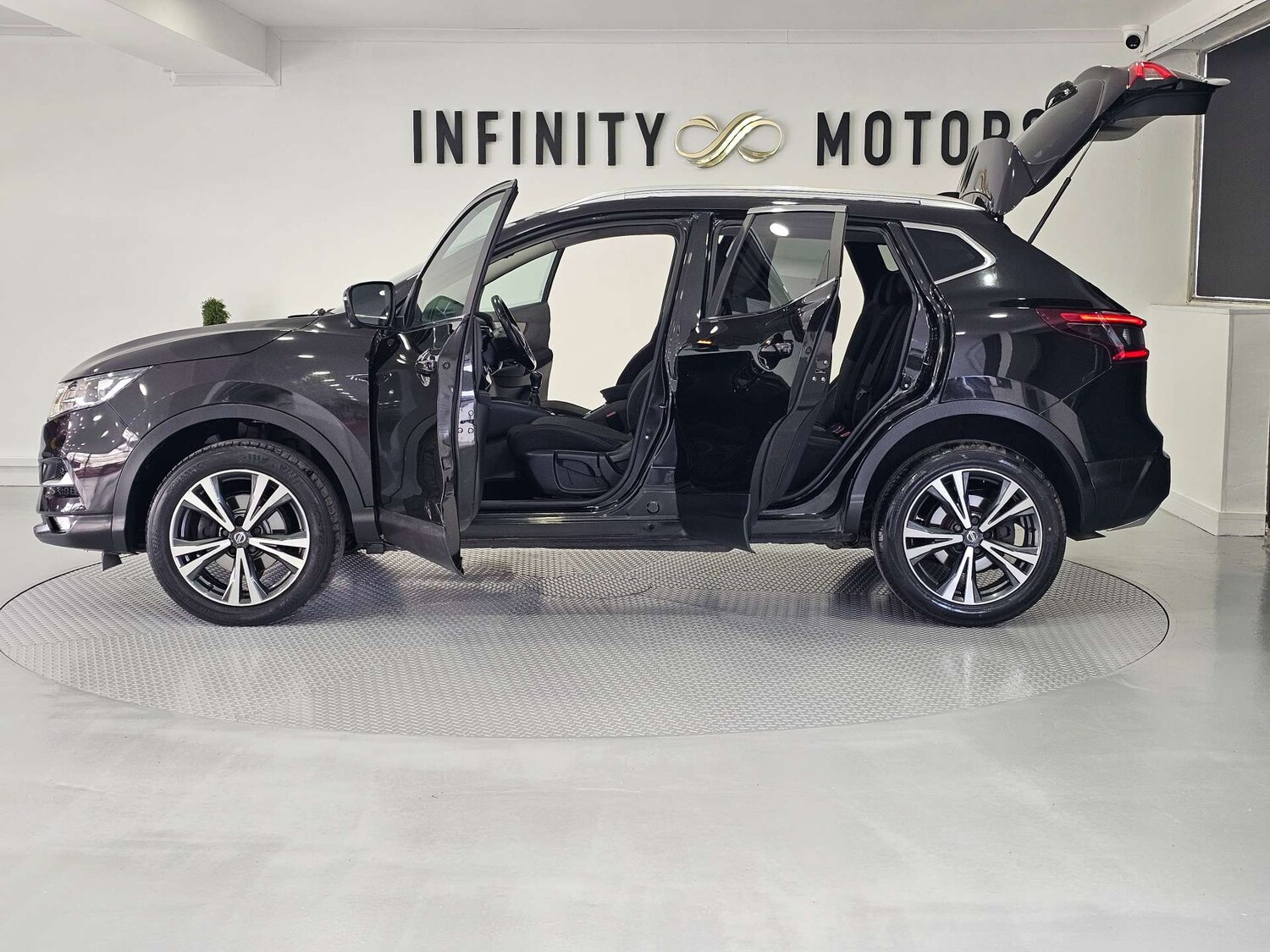 Used Nissan Qashqai 2018 for sale - 78056714: Photo 44