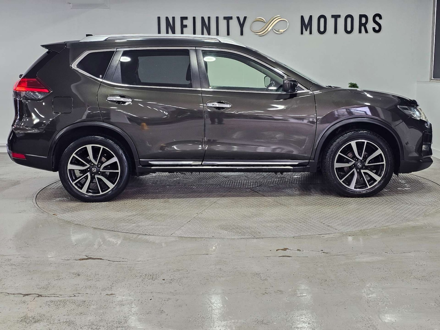 Used Nissan X-Trail 2017 for sale - 77523116: Photo 35