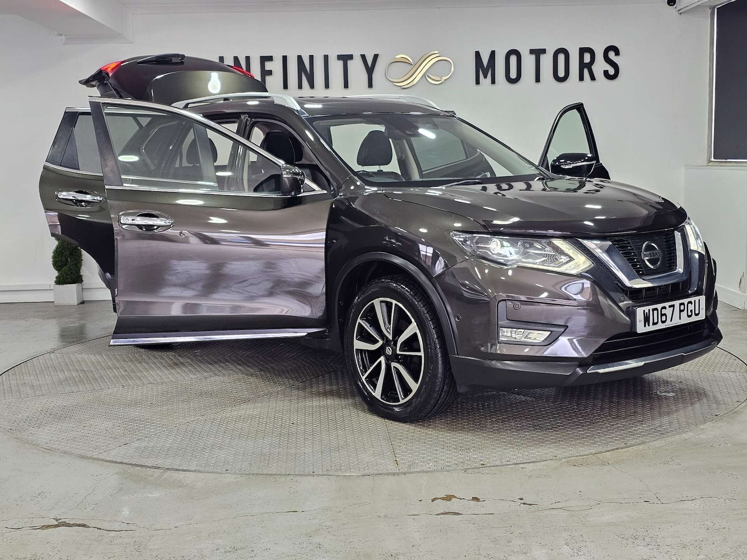 Used Nissan X-Trail 2017 for sale - 77523116: Photo 43