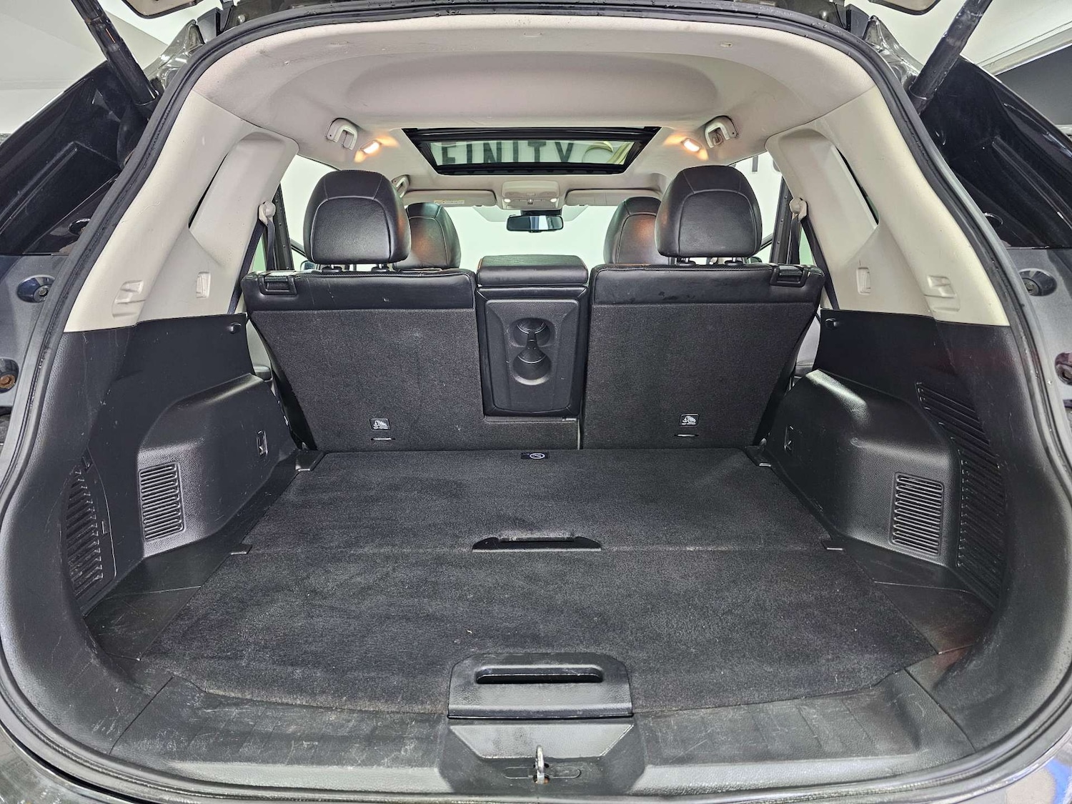 Used Nissan X-Trail 2017 for sale - 77523116: Photo 50