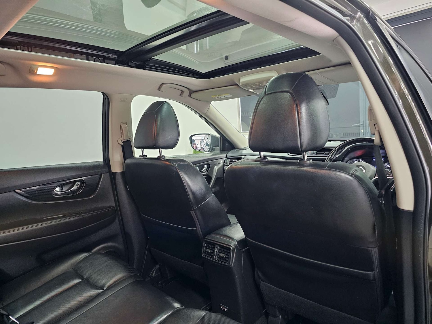 Used Nissan X-Trail 2017 for sale - 77523116: Photo 84