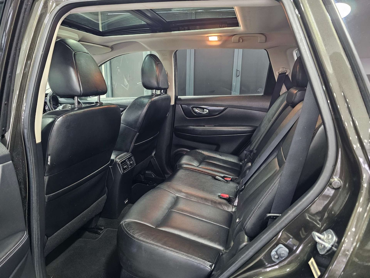 Used Nissan X-Trail 2017 for sale - 77523116: Photo 88