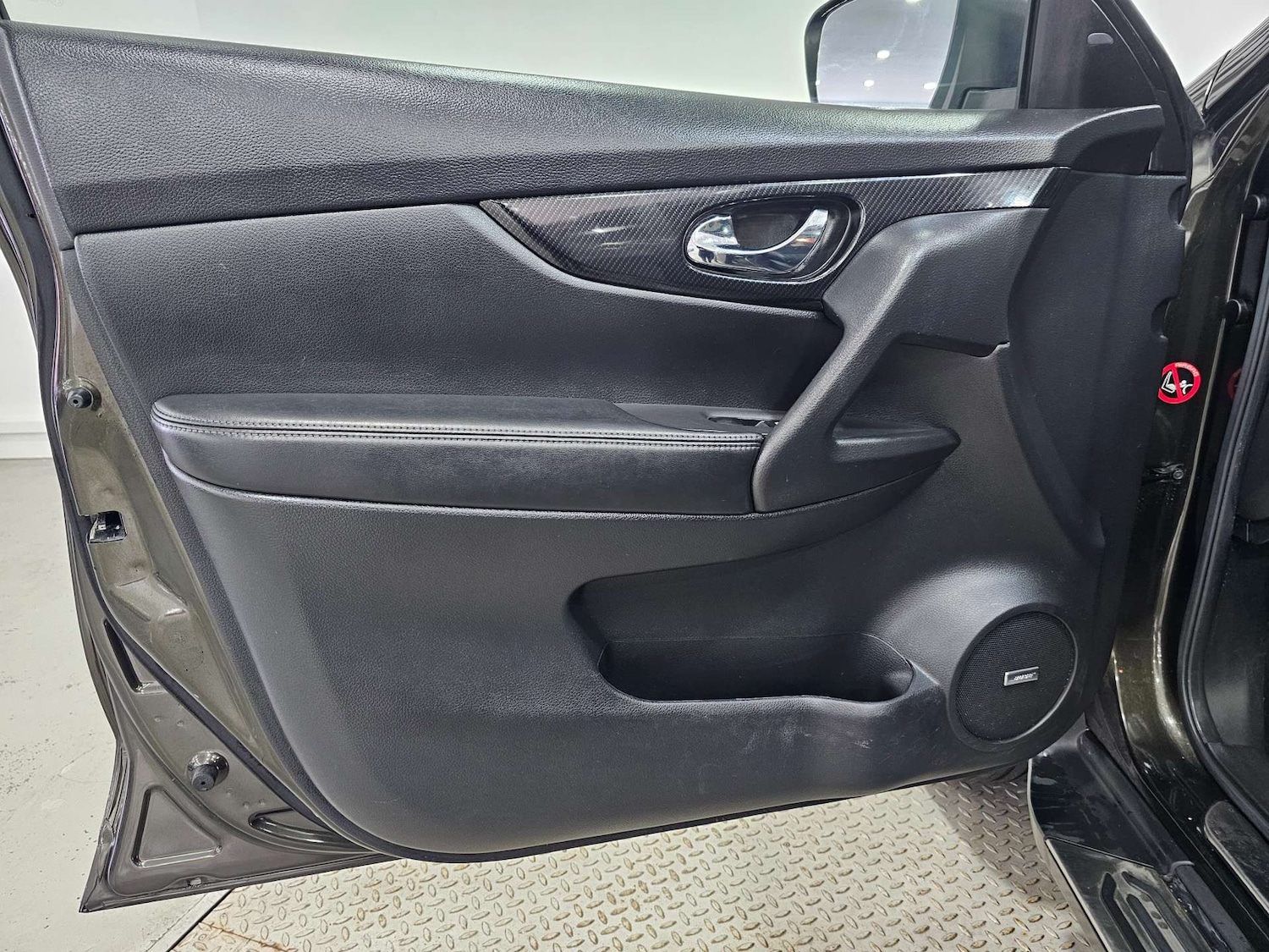 Used Nissan X-Trail 2017 for sale - 77523116: Photo 92