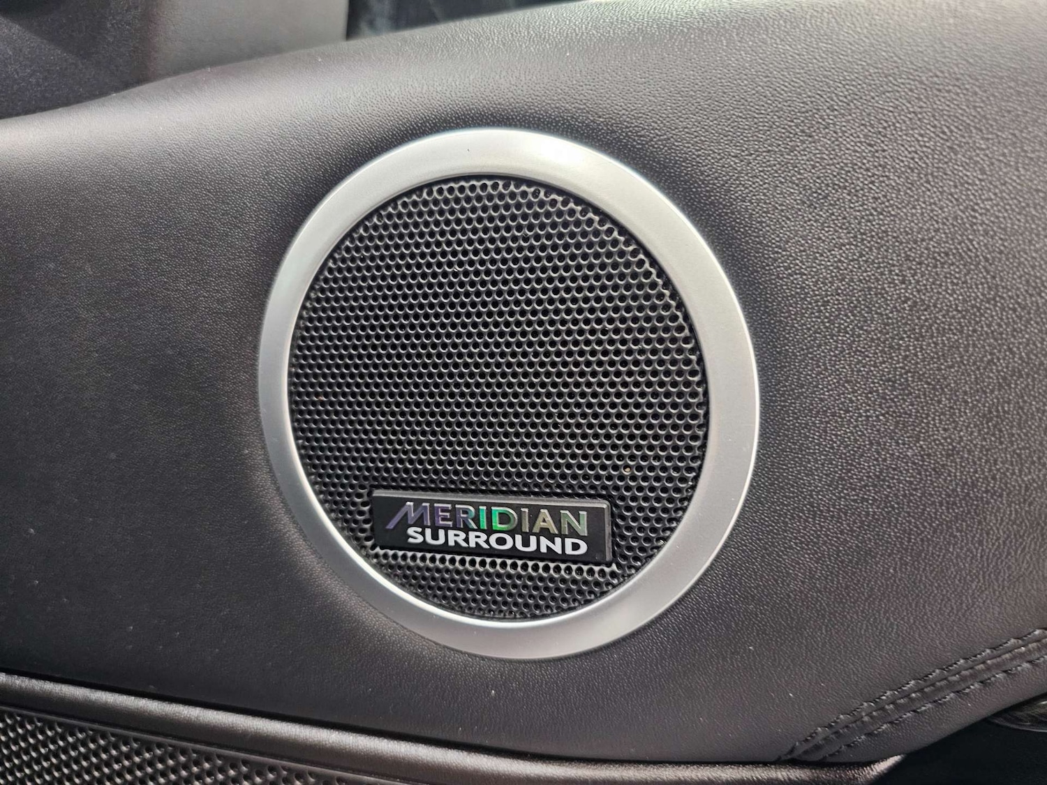 Used Land Rover Discovery 2017 for sale - 78097408: Photo 49