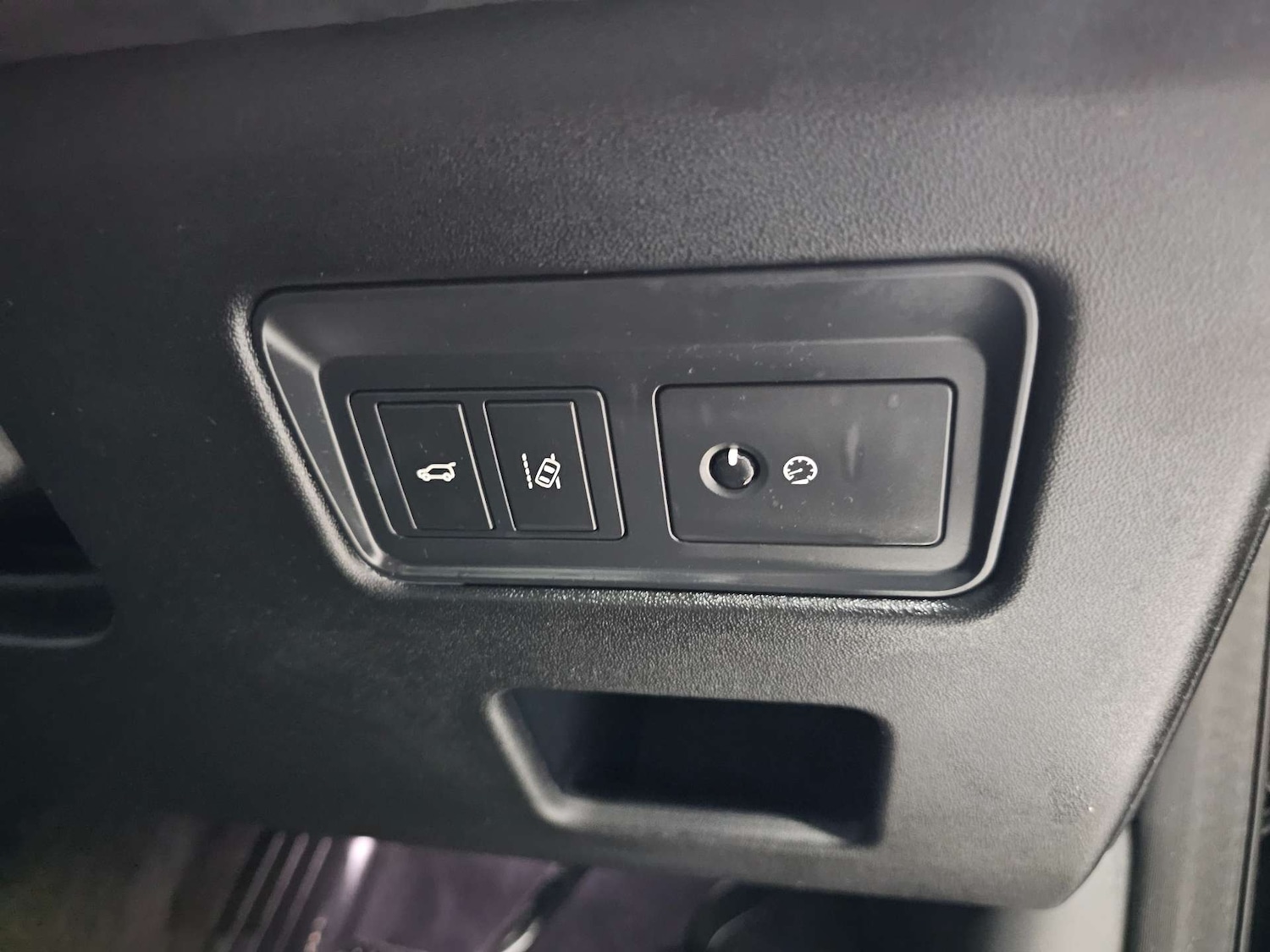 Used Land Rover Discovery 2017 for sale - 78097408: Photo 53