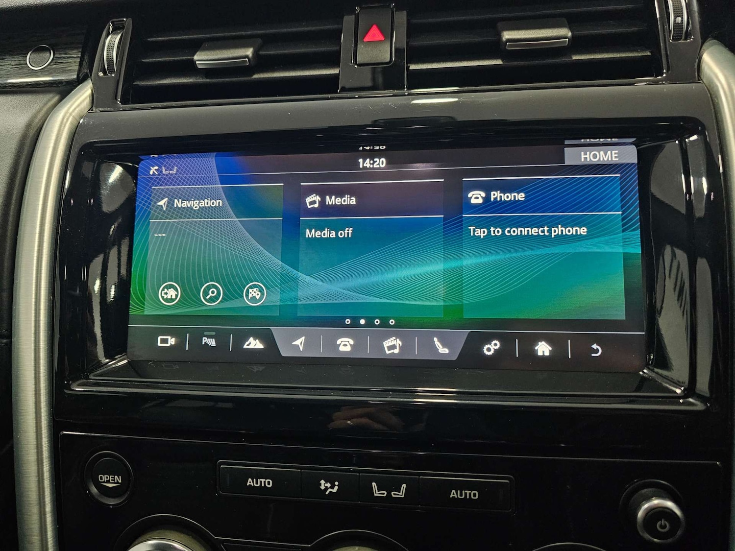 Used Land Rover Discovery 2017 for sale - 78097408: Photo 65