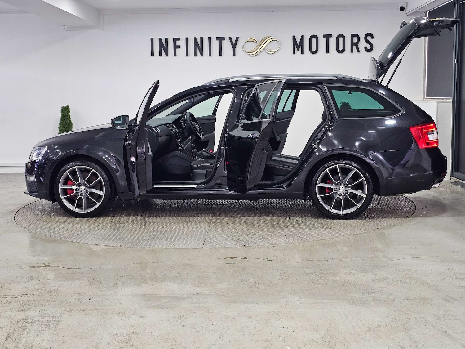 Used Skoda Octavia 2014 for sale - 77422829: Photo 42