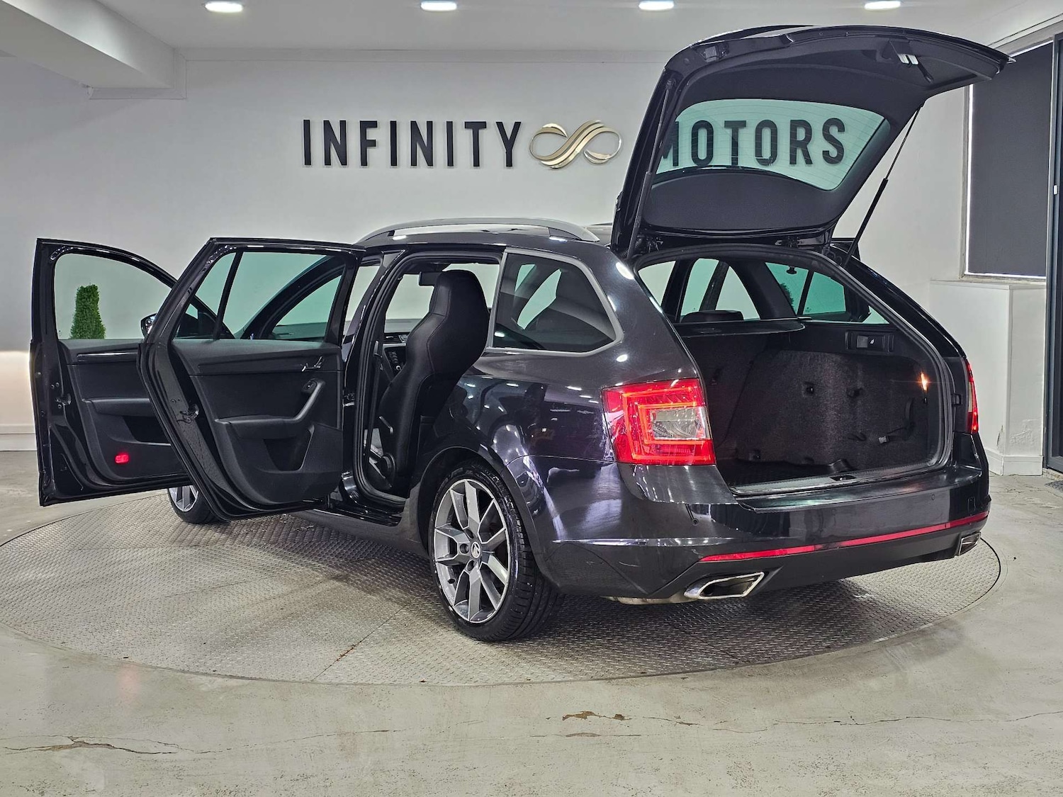 Used Skoda Octavia 2014 for sale - 77422829: Photo 43