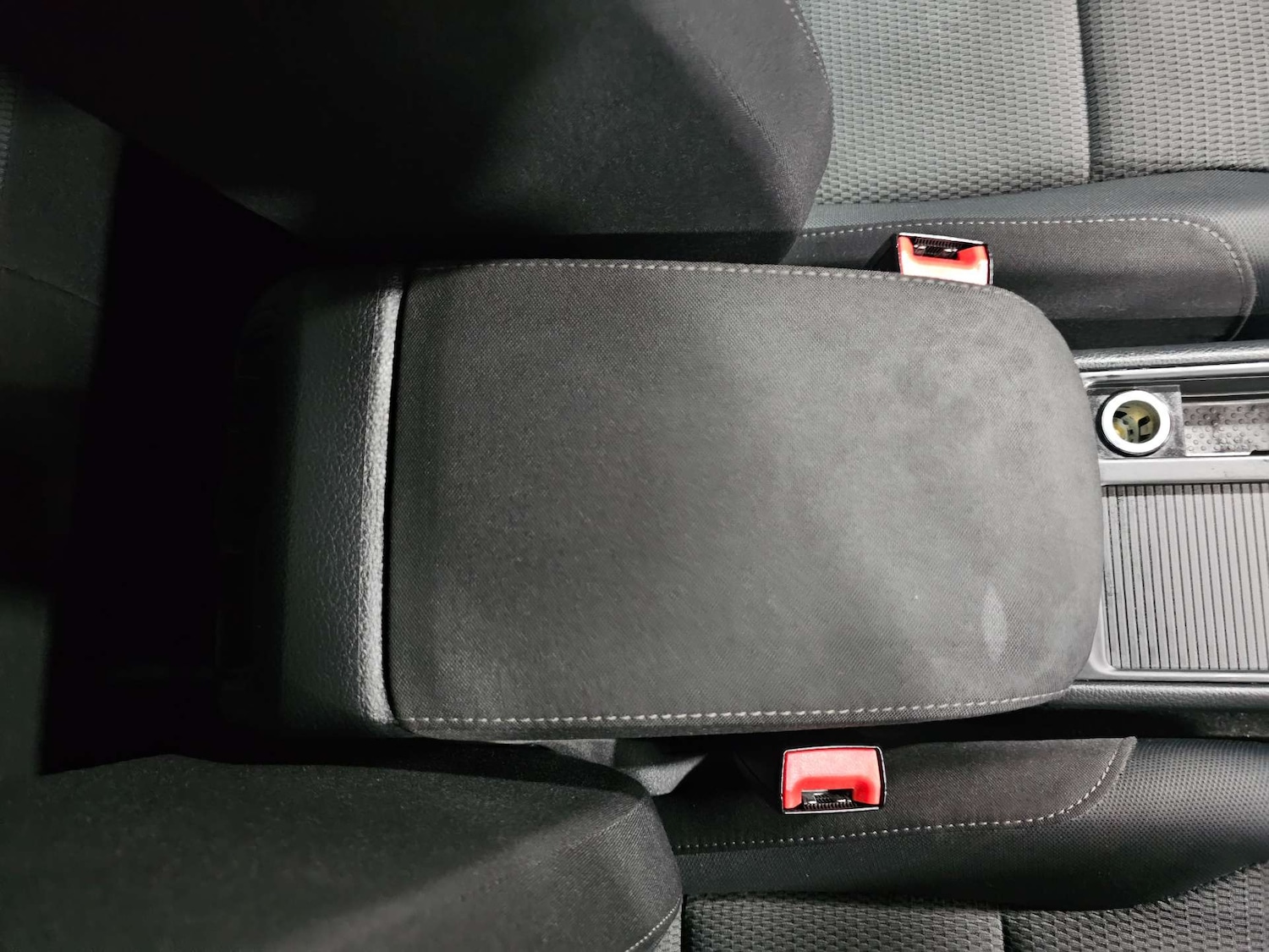 Used Volkswagen Golf 2017 for sale - 77137433: Photo 64